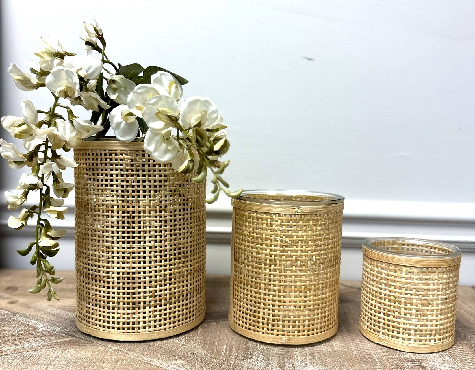 WEAVED RATTAN WRAPPED GLASS VASE/CANDLE HOLDER